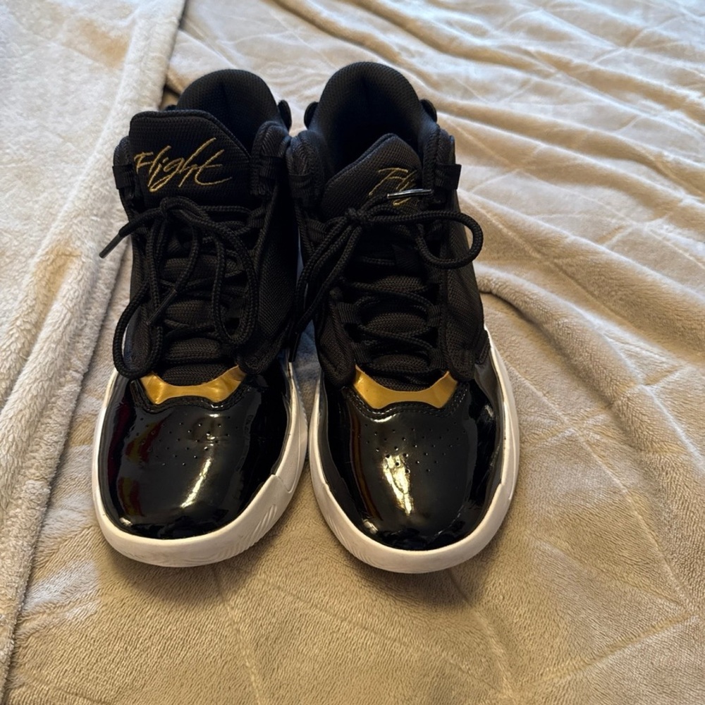 Jordan max aura 4